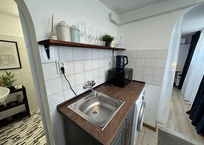 Next To The Sea, Center * Varna